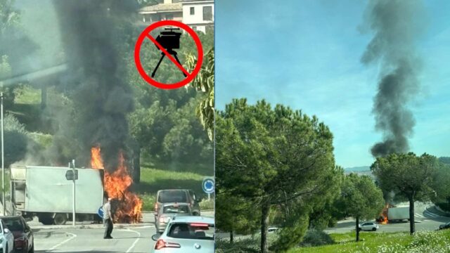 Crema una furgoneta a la rotonda de la sortida de Canovelles de la C-17.