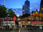 Reoberta la Ronda Litoral després d’estar tallada per les protestes dels docents amb motiu de la vaga educativa