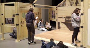 Santa Perpètua de Mogoda presenta una exposició per aprendre a orientar-se en un món en constant canvi