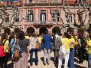 Els directors de les escoles públiques alerten del “gir copernicà” d’Educació amb la reducció de places perfilades