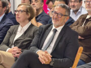Samper veu amb preocupació l’ERO de Nissan però espera que el mercat trobi solucions per als afectats