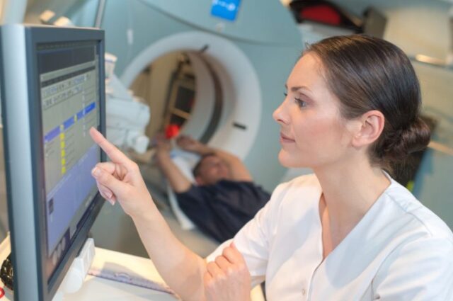 madrid_reduce_pacientes_listas_de_espera-1x1.jpg